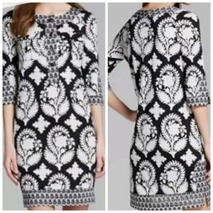 DIANE VON FURSTENBERG 100% silk black white floral Sadie Short Mini dress size 2